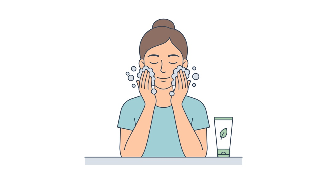 Vitamin C Face Wash vs Vitamin C Gel Cleanser